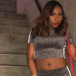 Meet your Posher, D’zaria